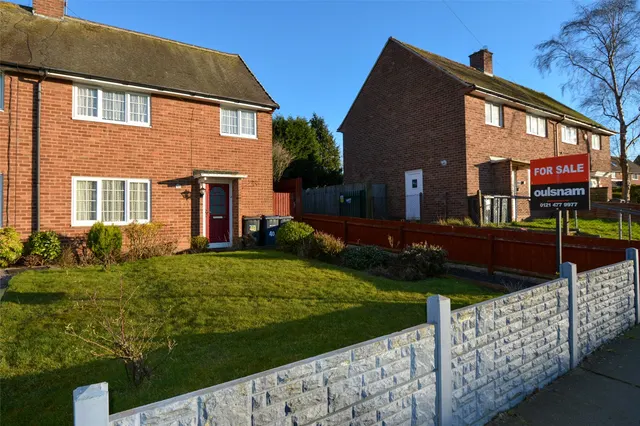 Kitwell Lane, Bartley Green, Birmingham, B32 4AL, photo 1