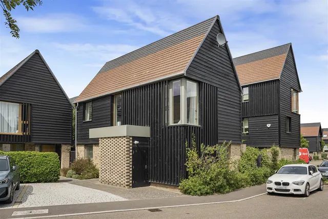 Royal Way, Trumpington, CB2, photo 1