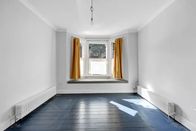 Photo 3 — 152 Masterman Road, London, E6 3NP
