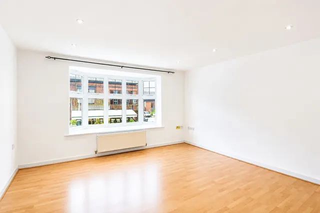 Chorlegh Grange Chapel Road, Alderley Edge, photo 2