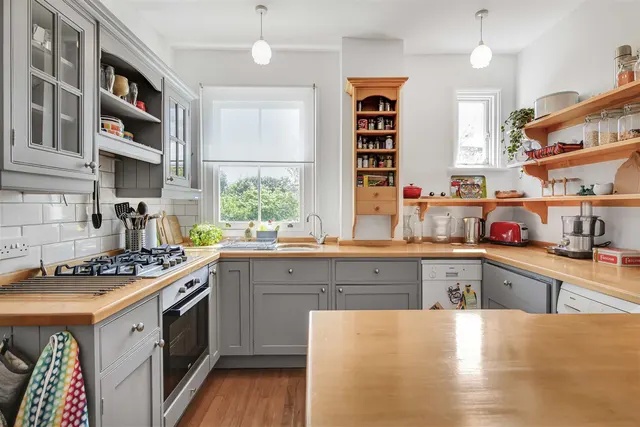 Erpingham Road, Putney, SW15, photo 2