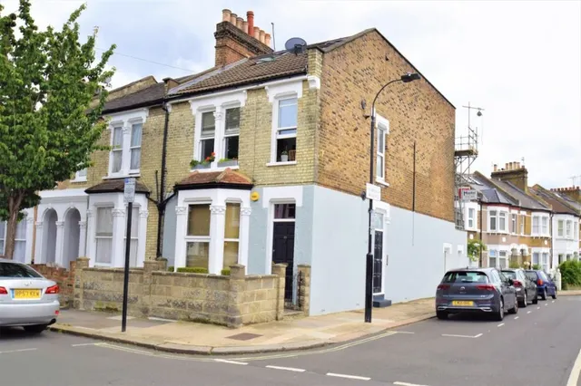 Hadyn Park Road, W12, photo 1
