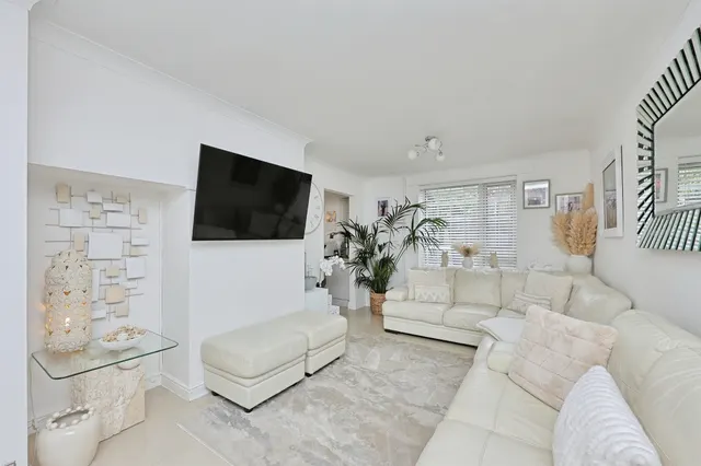 Woodforde Road, Norwich, NR7, photo 3