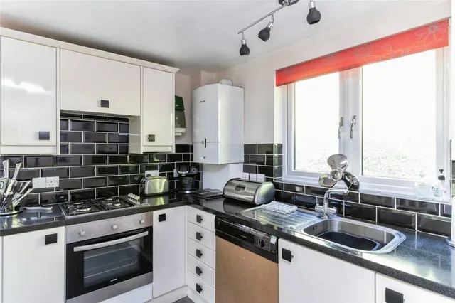St. Martins Road, Looe, PL13, photo 3