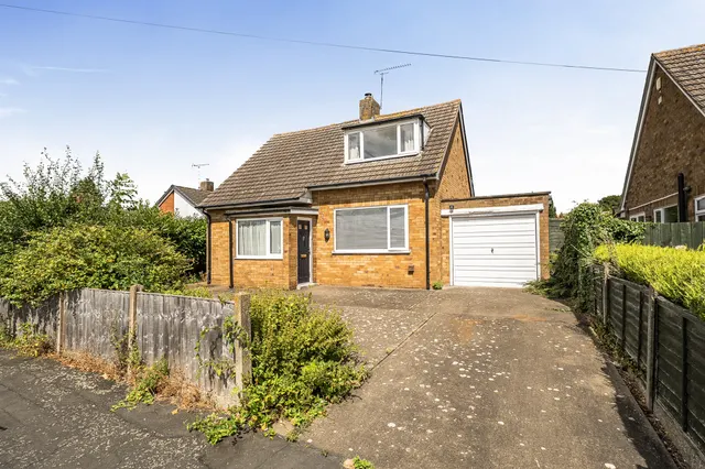 Laburnum Drive, Cherry Willingham, Lincoln, photo 1
