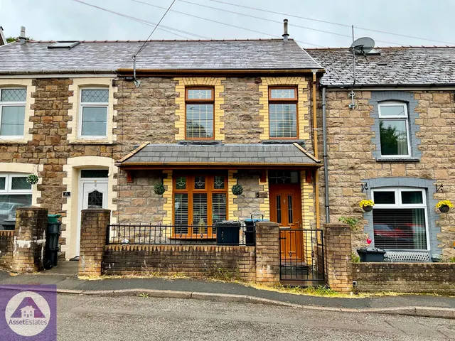 Summer Houses, Abertillery, photo 1