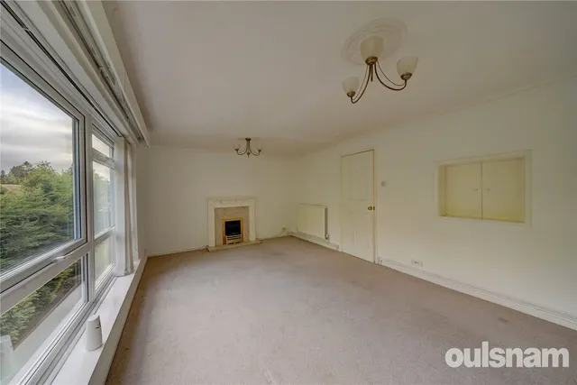 Corbett Avenue, Droitwich, WR9, photo 3