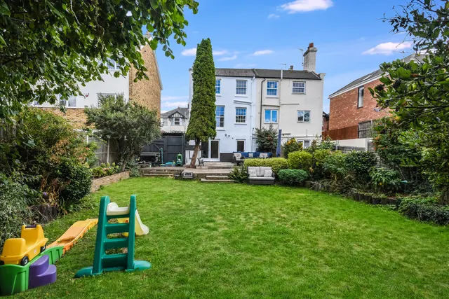 Photo 3 — 130 Mildmay Road, Old Moulsham, Chelmsford, Essex, CM2 0EB