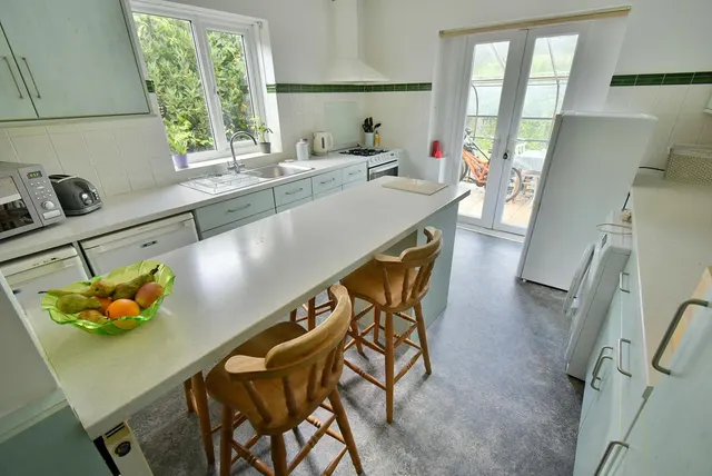 Ameysford Road, BH22, photo 2