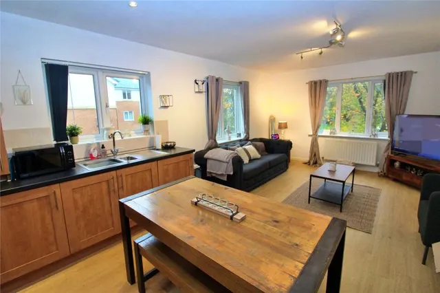 Holly Way, Leeds, LS14, photo 2