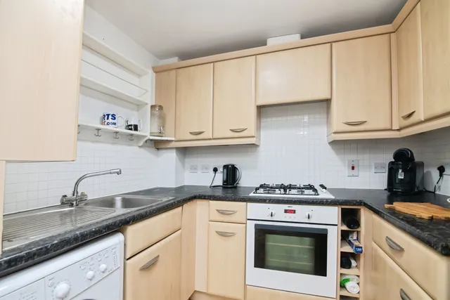 Westley Court, West Bromwich, B71, photo 2