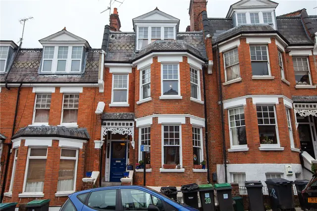 Milton Road, London, N6, photo 1