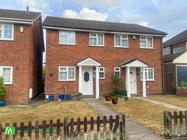 Bury Green Road, Cheshunt, EN7, photo 1