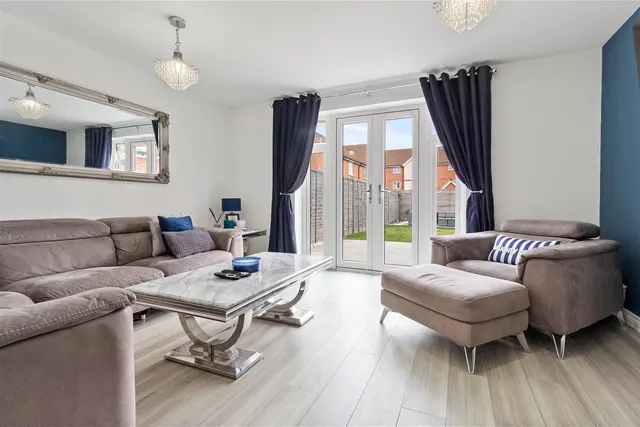 Photo 2 — Bellflower Drive, Worthing
