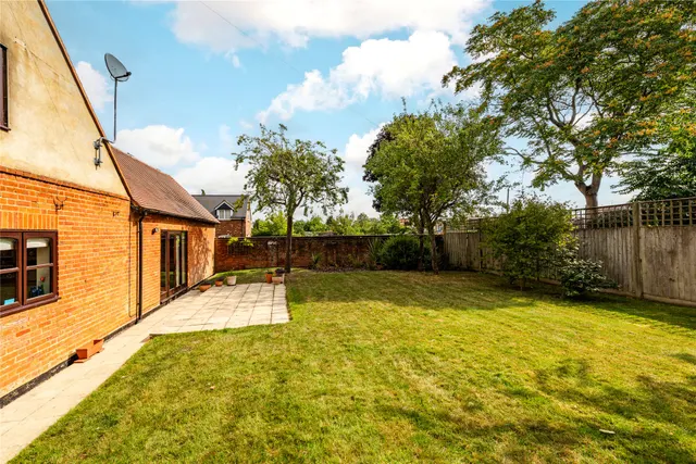 Lowndes Way, Winslow, MK18, photo 3