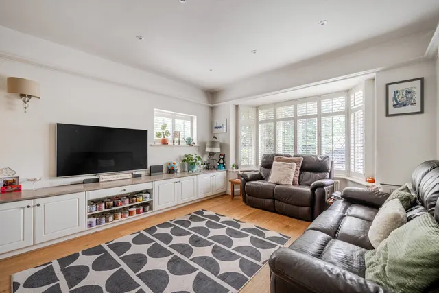 New Inn Lane, Guildford, GU4, photo 2