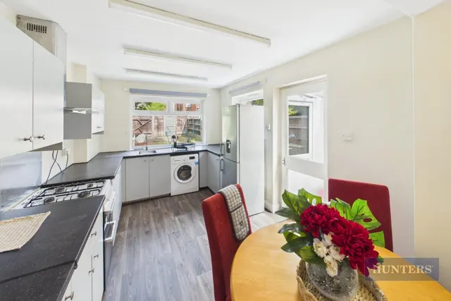 Milton Road, Southampton, photo 1
