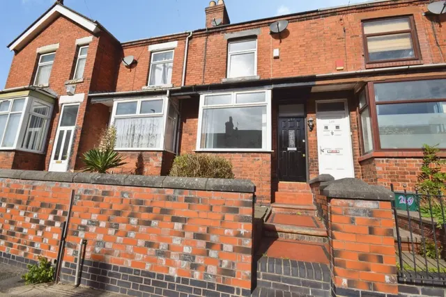 Hamil Road, Burslem, ST6, photo 1