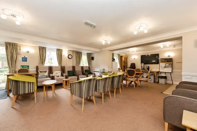 Lower High Street, Watford, WD17, photo 2
