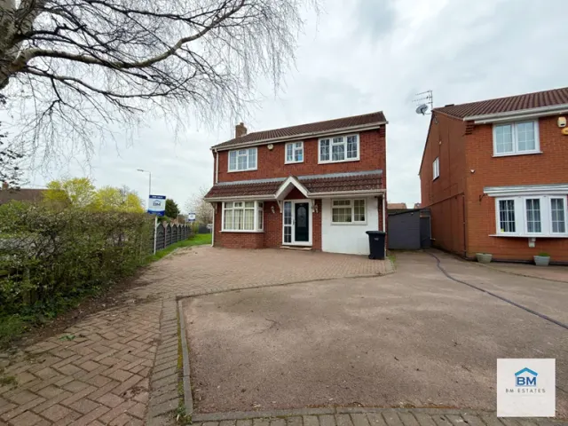 Burnet Close, Hamilton, LE5 1TQ, photo 1
