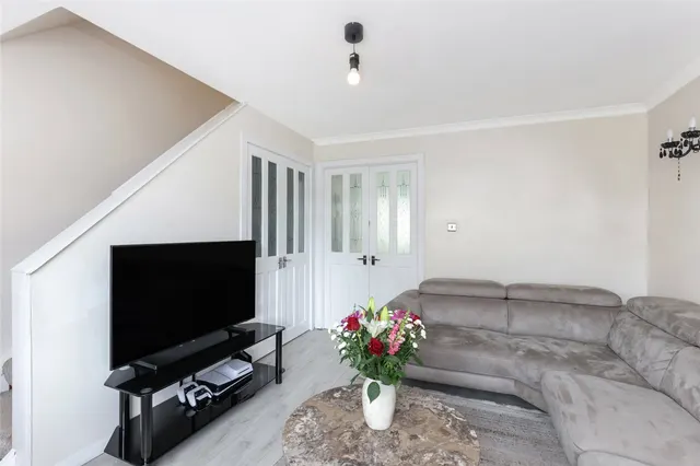 Photo 3 — Bruntsfield Avenue, Parkhouse, Glasgow City, G53