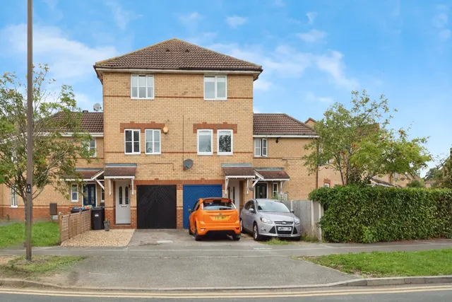 Lindisfarne Drive, Monkston, MK10, photo 1