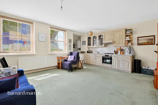 Windsor Road, London, W5, photo 2