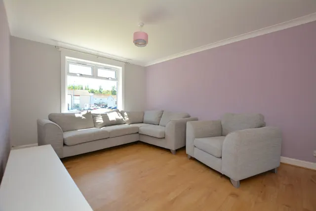 Photo 2 — 114 Kincaidston Drive, Ayr, KA7 3XU