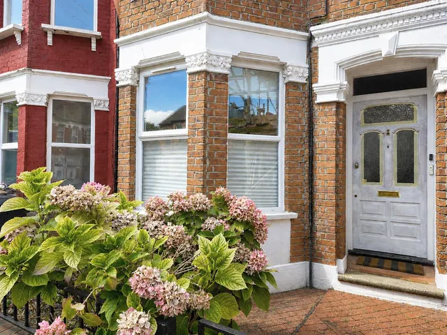 Woodside Gardens, Tottenham, N17, photo 1