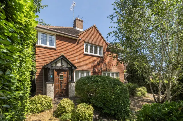 28 Grovelands Road, West Purley CR8 4LA, photo 1