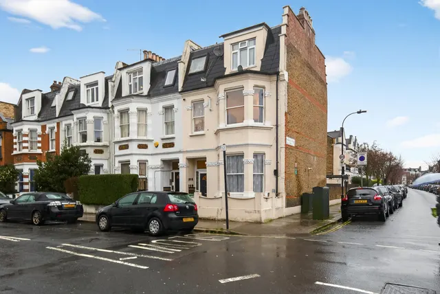 Munster Road, London, SW6, photo 1