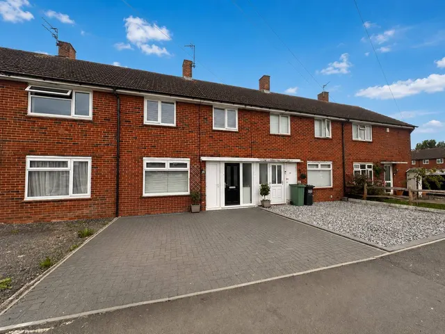 Marsden Road, Eastbourne, photo 1
