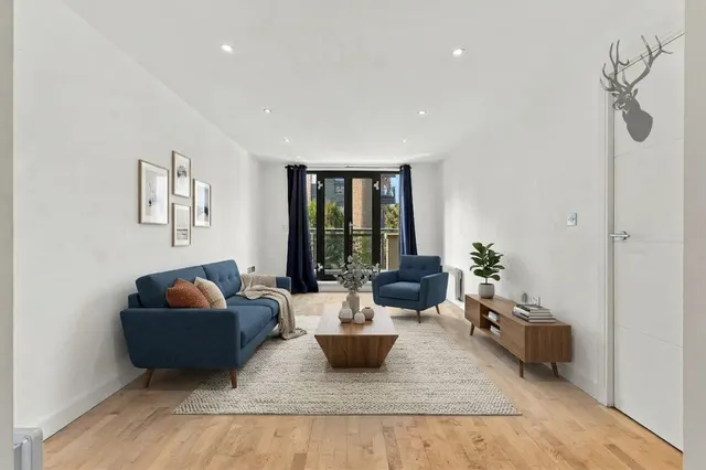 Fairfield Road, London, E3, photo 2