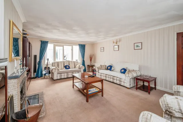 Carr Lane, Roughton, NR11, photo 3