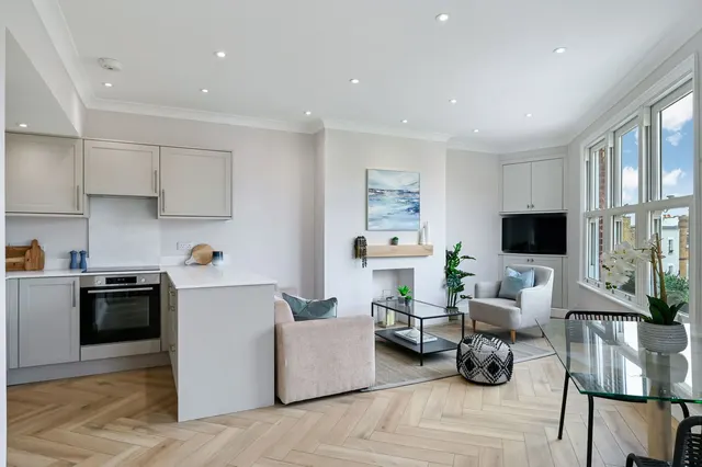 Munster Road, London, SW6, photo 1