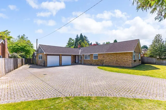 Drift Road, Whitehill, GU35, photo 1