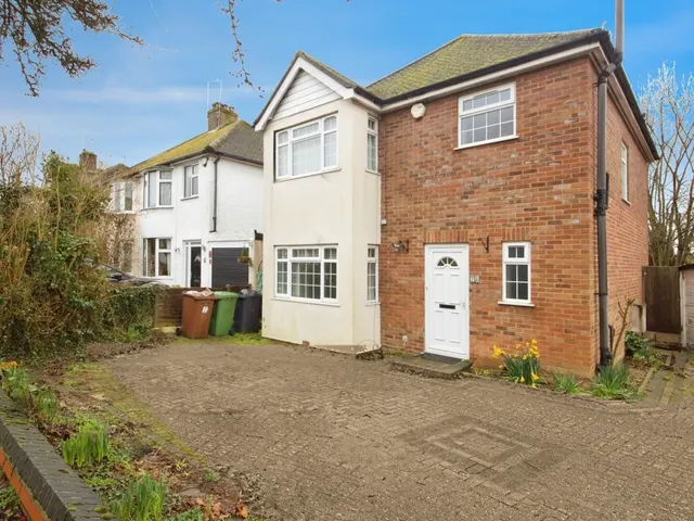 Auckland Road, Potters Bar, EN6, photo 1