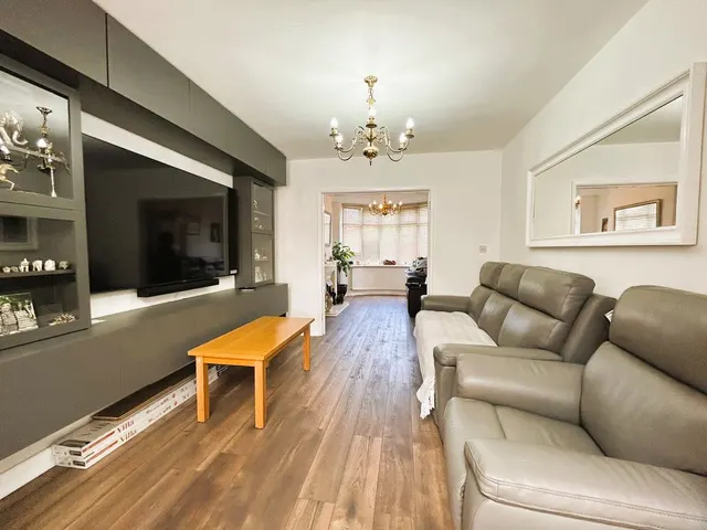 Ogley Road, Brownhills, WS8, photo 3