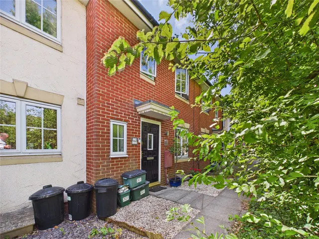 Mill Road, Mile End, CO4, photo 1