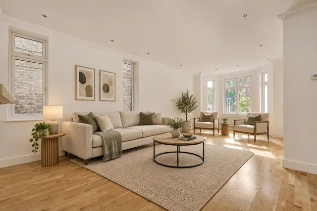Barlow Road, London, W3, photo 1