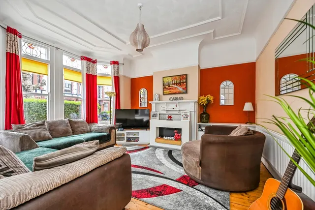 Horringford Road, Liverpool, L19, photo 3