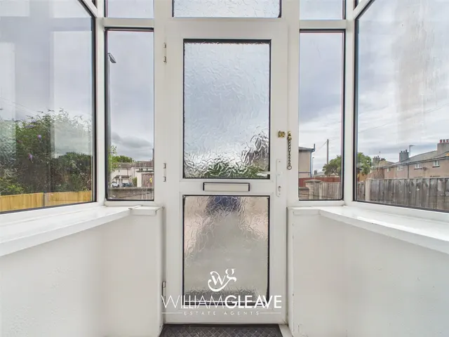 Photo 3 — Kings Avenue, Llandudno, Conwy, LL30 2BQ