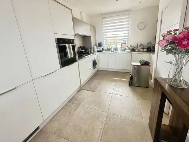 Fairbrass Way, Canterbury, CT1, photo 3