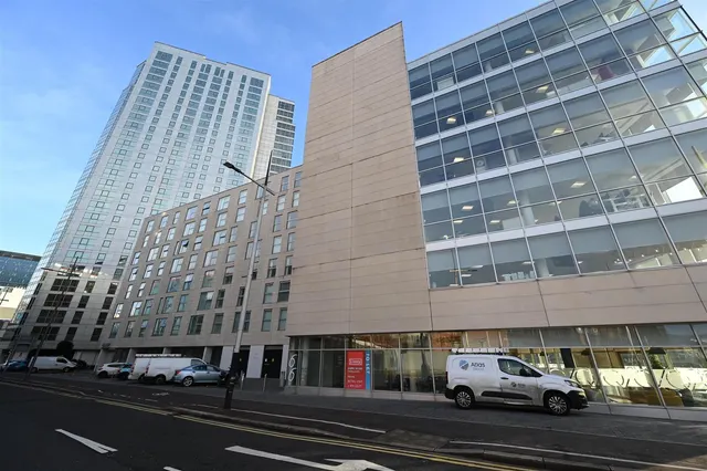 Obel Tower Donegall Quay, Belfast, BT1, photo 2