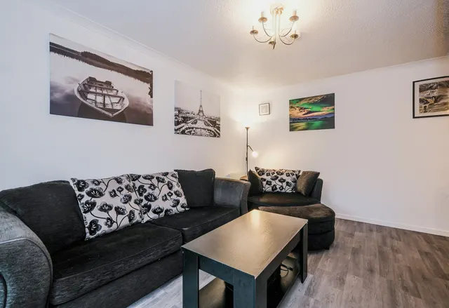 Photo 3 — Clashrodney Avenue, Cove Bay, Aberdeen