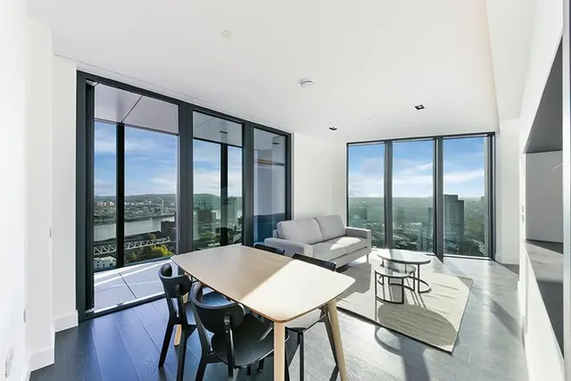 Amory Tower, Marsh Wall, E14, photo 2