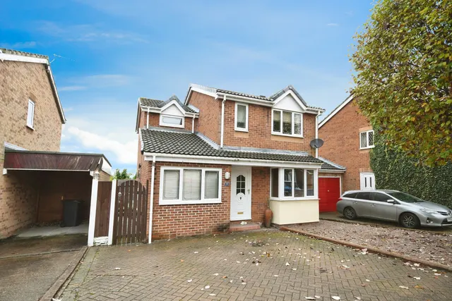 Hedley Drive, Brimington, S43, photo 1