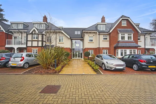 Blossomfield Road, Solihull, B91, photo 1