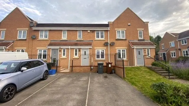 Inchburn Crescent, Penistone, S36, photo 1