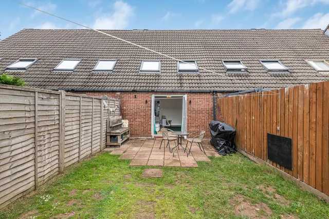 Photo 3 — Turnberry Walk, Brislington, Bristol, BS4 5DL